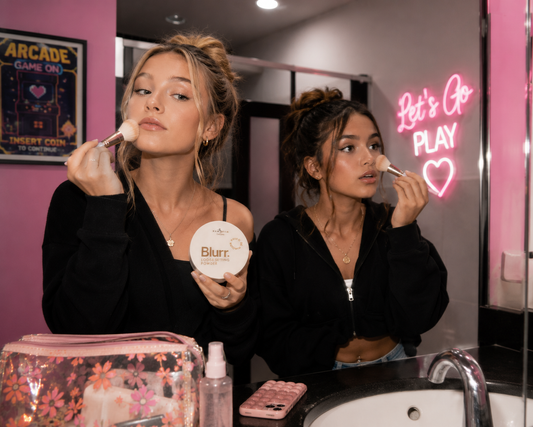 Italia Deluxe Blurr. Loose Setting Powder – Translucent